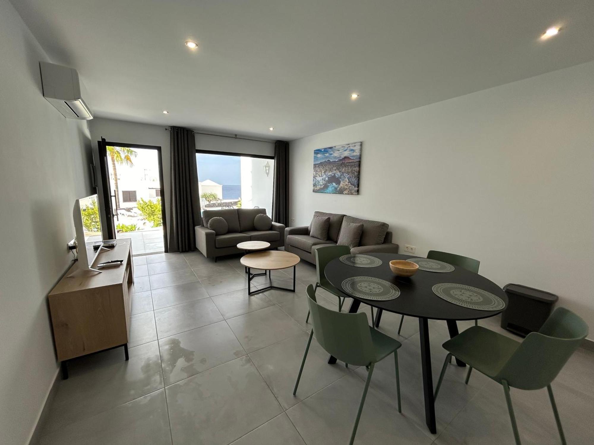 Stunning 2 Bedroom Seafront Apartment 卡门港 外观 照片
